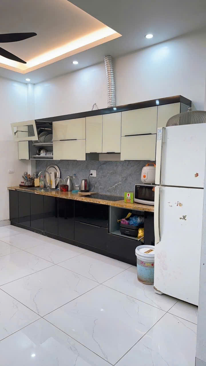 BÁN NHÀ SIÊU HIẾM NGỌC THỤY – LÔ GÓC, 4 THOÁNG – Ô TÔ VÀO NHÀ – 60M2 CHỈ 9TỶ